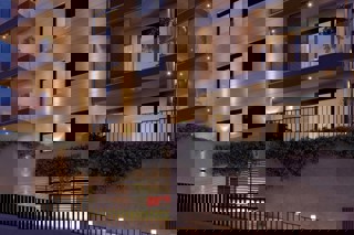 Moderno appartamento con una camera da letto in un nuovo edificio