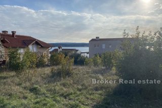 Terreno edificabile con vista mare