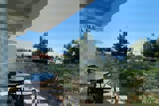 Hotel con vista mare