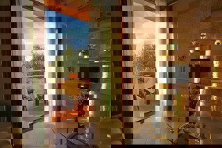 Palazzina vicino al mare