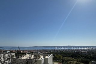 Casa bifamiliare con vista mare