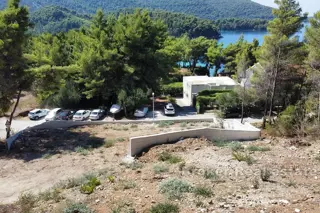 Terreno edificabile con vista aperta sul mare