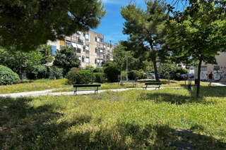 Appartamento con due camere da letto e balcone
