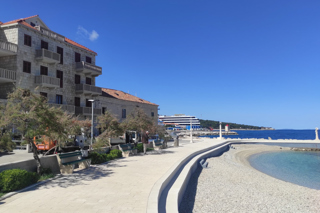 Appartamento con una camera da letto vicino al mare