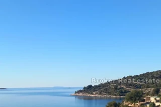 Palazzina bifamiliare seconda fila dal mare