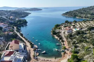 Terreno edificabile unico con vista panoramica sul mare