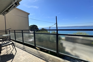 Appartamento con due camere da letto con vista mare