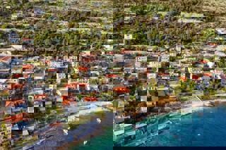 Terreno edificabile in posizione privilegiata con vista mare