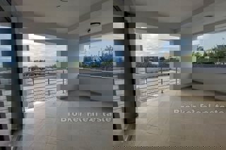 Appartamento con due camere da letto con vista mare