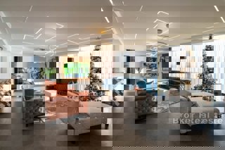 Attico vista mare in posizione dominante