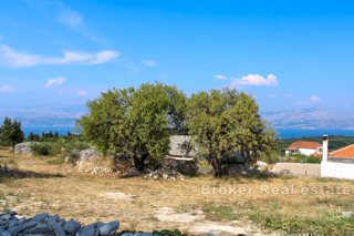 Terreno edificabile con vista mare