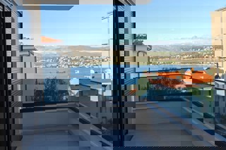 Comodo appartamento con tre camere da letto in un nuovo edificio