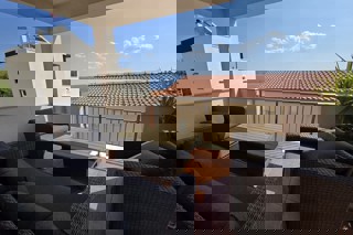 Palazzina con vista mare
