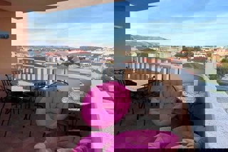 Appartamento con due camere da letto con vista mare