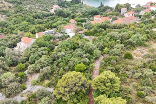 Terreno edificabile in prima fila sul mare