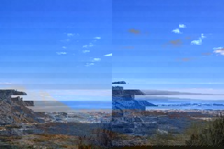 Terreno edificabile con vista sul mare e sulla Fortezza di Klis