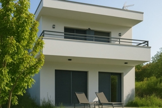 Casa indipendente di nuova costruzione in posizione tranquilla