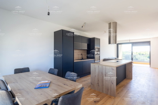 Quadrilocale, due balconi, Pola, Valdebek