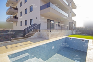 Appartamento quadrilocale con vista mare a Banjole, Istria