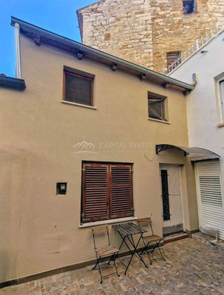 Appartamento con quattro camere da letto, appartamento separato, Pola, Centro