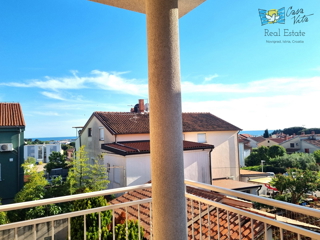 ISTRA, NOVIGRAD - Appartamento con due camere da letto e bella vista sul mare!