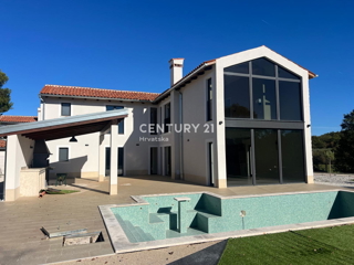 POREČ, VILLA MODERNA NUOVA CON PISCINA