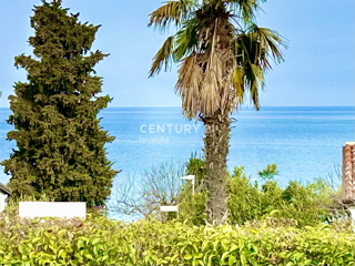 NOVIGRAD, DINTORNI, VILLA INDIPENDENTE A SOLI 80 METRI DALLA SPIAGGIA CON VISTA MARE