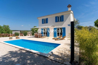 POREČ, VIŠNJAN, ROMANTICA VILLA CON BEL GIARDINO E PISCINA