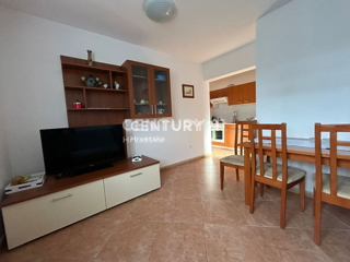 NOVIGRAD, APPARTAMENTO CON DUE CAMERE A SOLI 800 METRI DALLA SPIAGGIA E DAL MARE