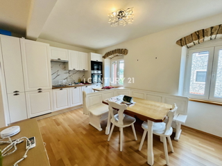 BRTONIGLA, ZONA RESIDENZIALE, APPARTAMENTO DUE LOCALI A SOLI 5 KM DAL MARE