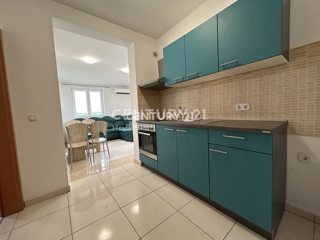 Vendita, Appartamento, 4,5 locali (4S+DB), Provincia di Istria, Poreč