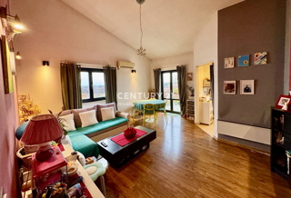 POREČ, APPARTAMENTO DUE LOCALI CON VISTA MARE A SOLI 1,5 KM DAL CENTRO