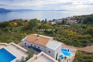 LABIN, BELLISSIMA CASA IN PIETRA CON VISTA APERTA SUL MARE