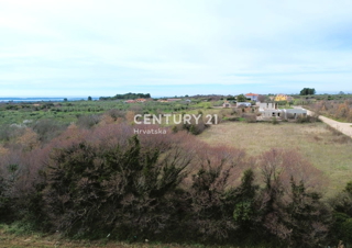 VODNJAN, TERRENO EDIFICABILE CON VISTA SULLE BRIJUNI