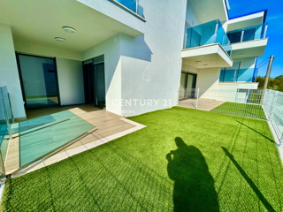 UMAG, DINTORNI, NUOVO APPARTAMENTO A SOLI 300 METRI DALLA SPIAGGIA E DAL MARE