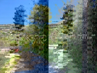 Klis, terreno edificabile in vendita