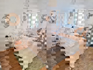 Čiovo, Trogir, appartamento arredato con una camera da letto in una casa, in vendita