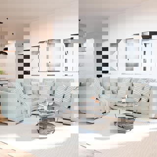 OPPORTUNITÀ ESCLUSIVA – APPARTAMENTO DI LUSSO CON TRE CAMERE DA LETTO IN UN NUOVO EDIFICIO A KAŠTEL NOVI