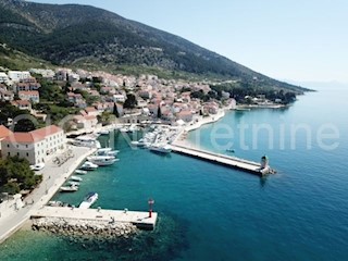 Bol, Brač, casa a schiera, in vendita