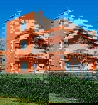 Kaštela, Kaštel Kambelovac, Casa bifamiliare, in vendita