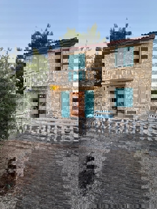 Šolta, Rogač, casa indipendente in pietra con vista mare