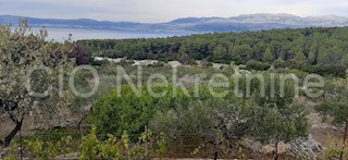 Supetar, terreno agricolo, vendita