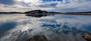 Rogoznica, casa prima fila al mare, vendita, occasione unica