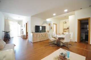 ESCLUSIVA DELL'AGENZIA! Appartamento nel centro di Parenzo, a soli 600 metri dal mare!