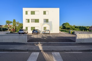 Poreč, Appartamento con 3 camere da letto in posizione di lusso, a 500 m dal mare