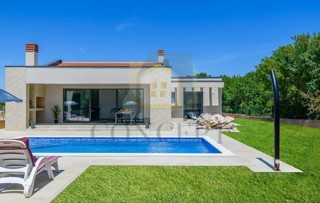 Labin, zona, Casa al piano terra con piscina e ampio giardino, a 3,5 km dal mare