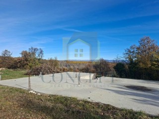 Poreč, Vižinada, dintorni, Terreno edificabile con permesso di costruzione, 17 km dal mare