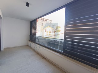 Poreč, centro, Appartamento al 2° piano di un nuovo edificio di lusso con garage, a 200 m dal mare