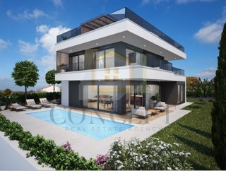 Poreč, zona circostante, Villa di lusso indipendente con piscina e terrazza sul tetto, a 2 km dal mare