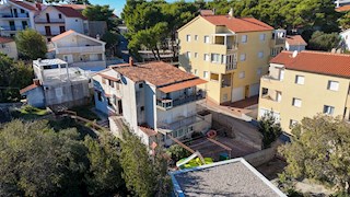 Casa d'appartamenti, Rogoznica